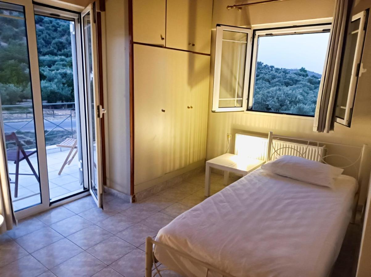 Zoi'S Hοuse.Vacation Home In Mani Near Vathi Beach Exterior foto